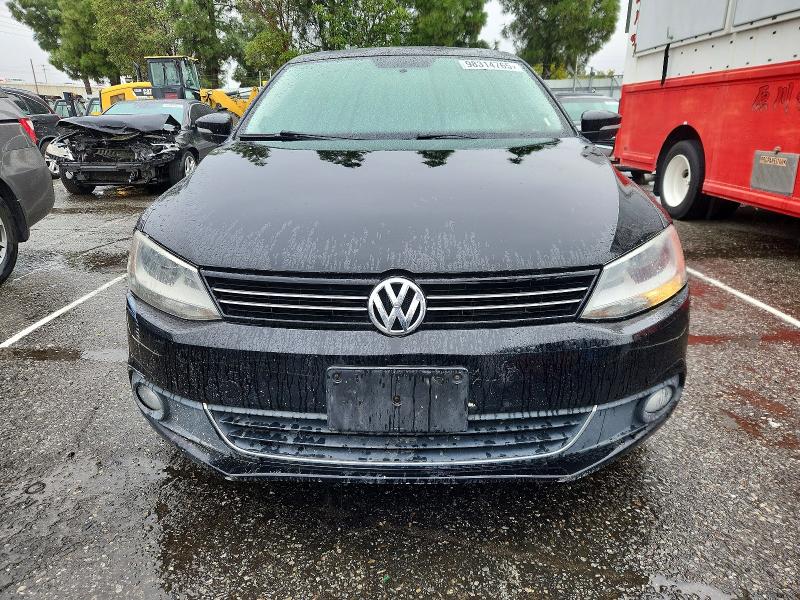 Продаж на аукціоні авто 2014 Volkswagen Jetta, vin: 3VWL17AJ0EM300729, номер лоту: 98314765