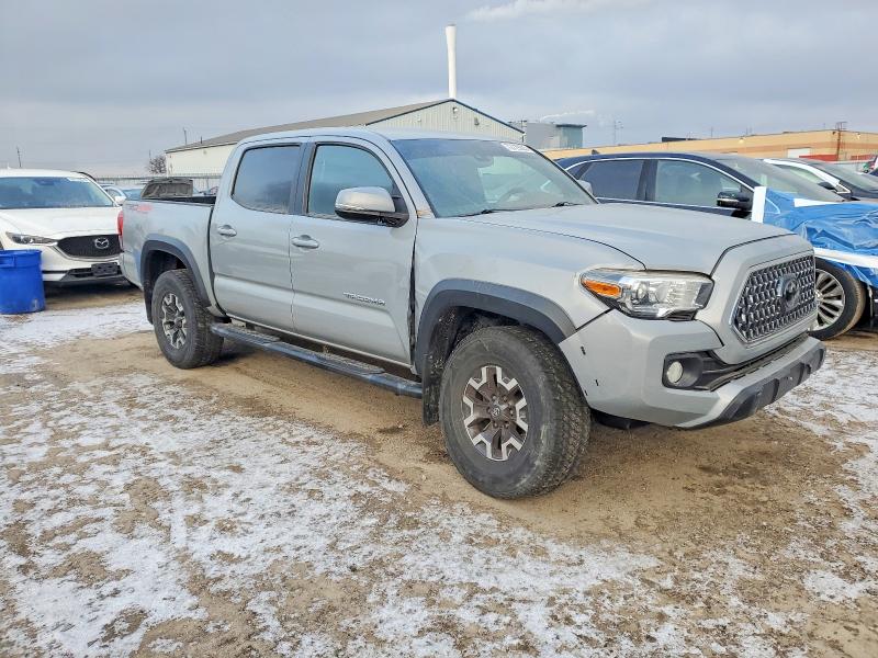 Продажа на аукционе авто 2018 Toyota Tacoma, vin: 5TFCZ5ANXJX159983, номер лота: 72729205