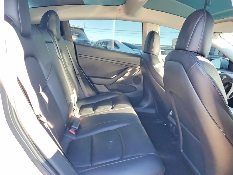 99670345 :رقم المزاد ، 5YJ3E1EB2NF237791 vin ، 2022 Tesla Model 3 مزاد بيع