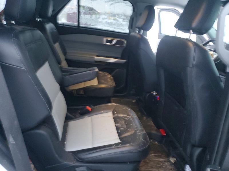 Продажа на аукционе авто 2022 Ford Explorer, vin: 1FMSK8DH7NGA06499, номер лота: 98889635