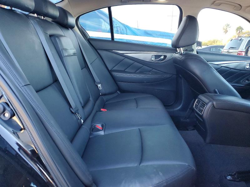 72841655 :رقم المزاد ، JN1BV7AR3FM390225 vin ، 2015 Infiniti Q50 مزاد بيع