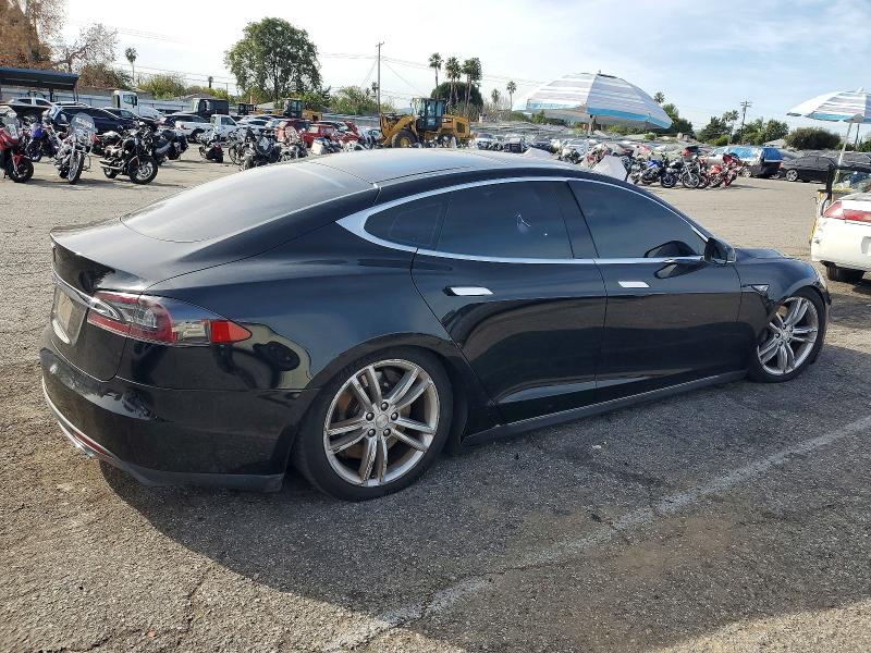 Продаж на аукціоні авто 2013 Tesla Model S, vin: 5YJSA1DG4DFP05068, номер лоту: 74142295