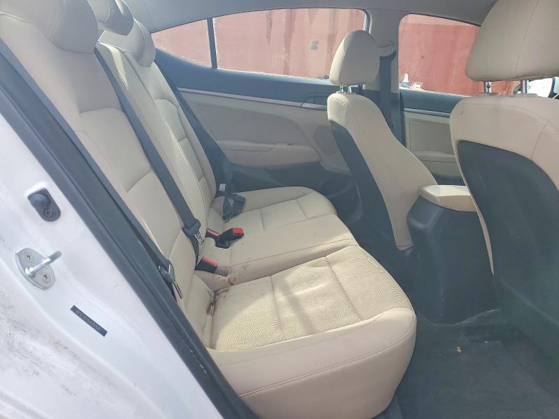 2018 Hyundai Elantra მანქანა იყიდება აუქციონზე, vin: 5NPD74LF6JH351620, აუქციონის ნომერი: 74790665