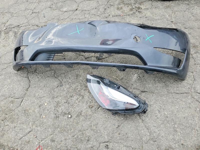 2024 Tesla Model Y მანქანა იყიდება აუქციონზე, vin: 7SAYGDED1RF027517, აუქციონის ნომერი: 73447695