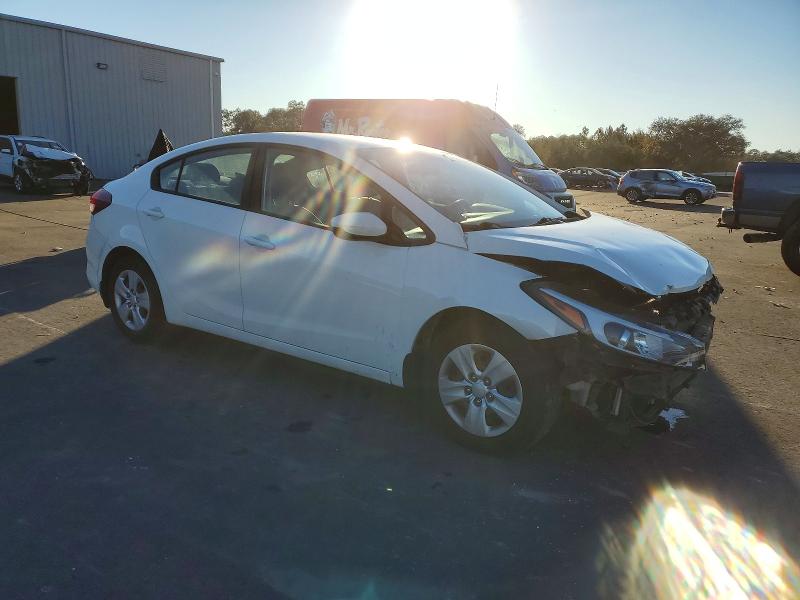Продажа на аукционе авто 2018 Kia Forte, vin: 3KPFK4A7XJE235800, номер лота: 73694525
