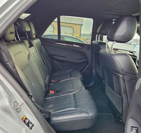 99946875 :رقم المزاد ، 4JGDA5HB6JB165604 vin ، 2018 Mercedes-benz Gle مزاد بيع