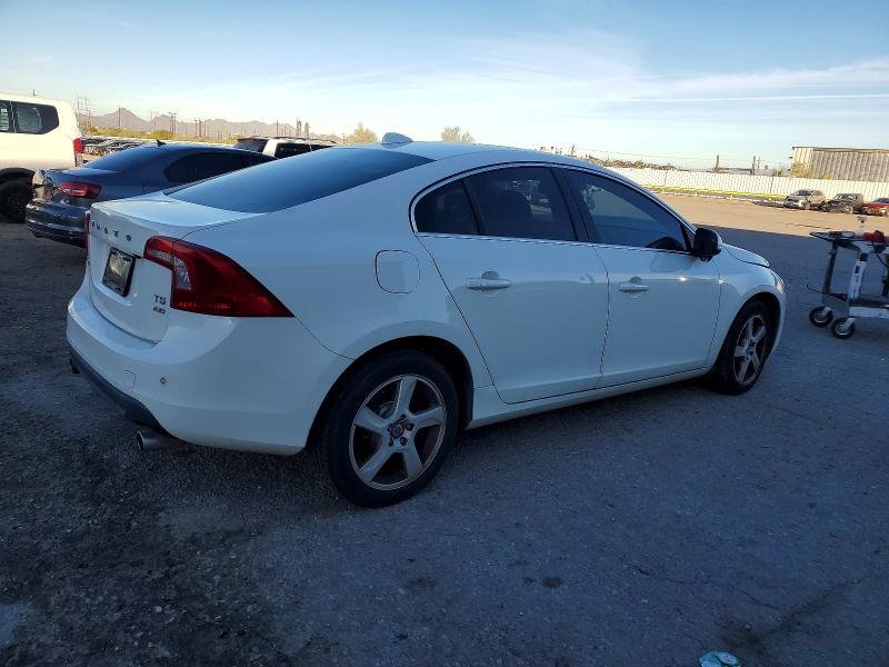 Продаж на аукціоні авто 2013 Volvo S60, vin: YV1612FHXD2188630, номер лоту: 73696865