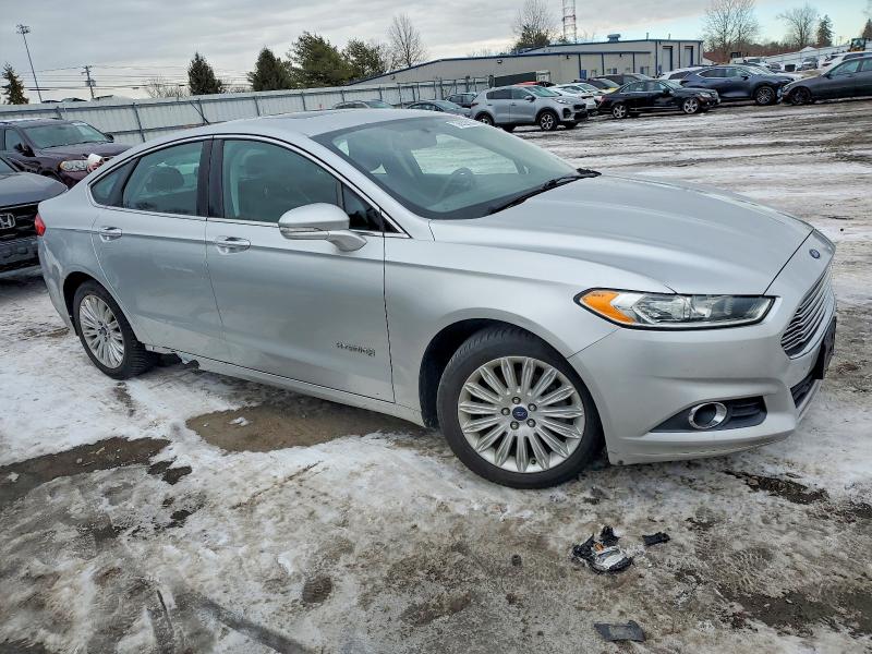 2014 Ford Fusion მანქანა იყიდება აუქციონზე, vin: 3FA6P0LU2ER296785, აუქციონის ნომერი: 73652825