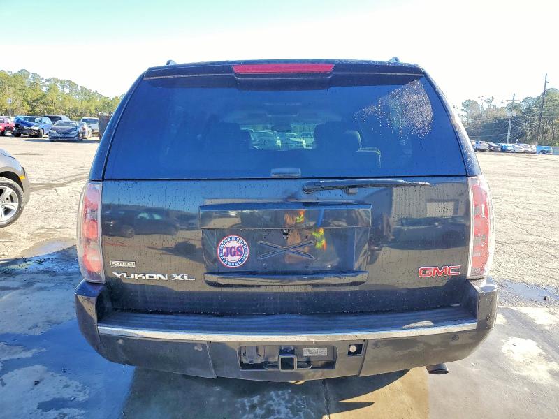 74868695 :رقم المزاد ، 1GKS1MEF6BR356403 vin ، 2011 Gmc Yukon Xl مزاد بيع