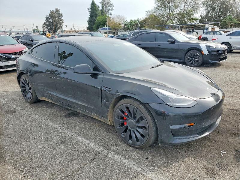 73952985 :رقم المزاد ، 5YJ3E1EC5NF295421 vin ، 2022 Tesla Model 3 مزاد بيع