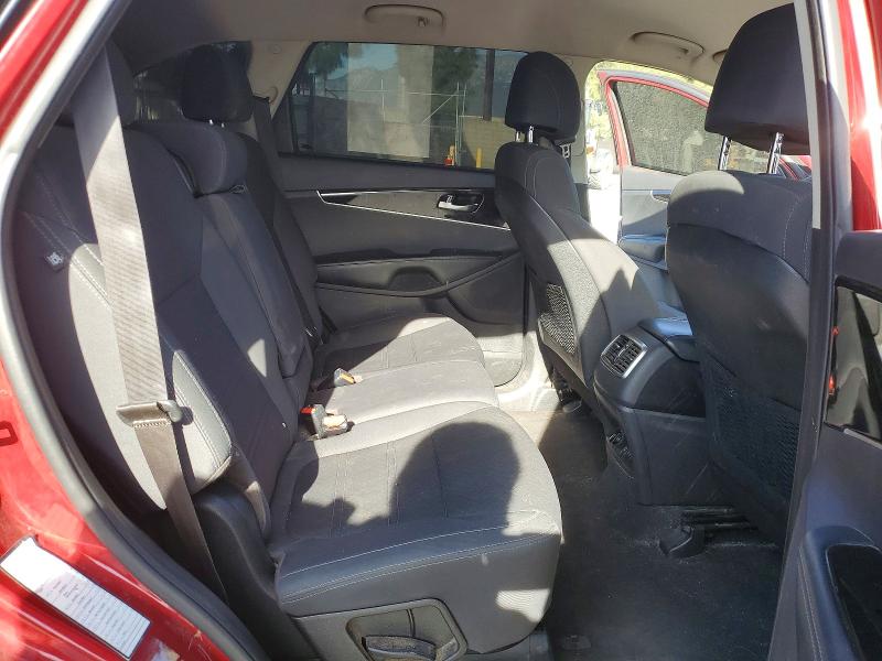 73721025 :رقم المزاد ، 5XYPGDA50HG309632 vin ، 2017 Kia Sorento مزاد بيع