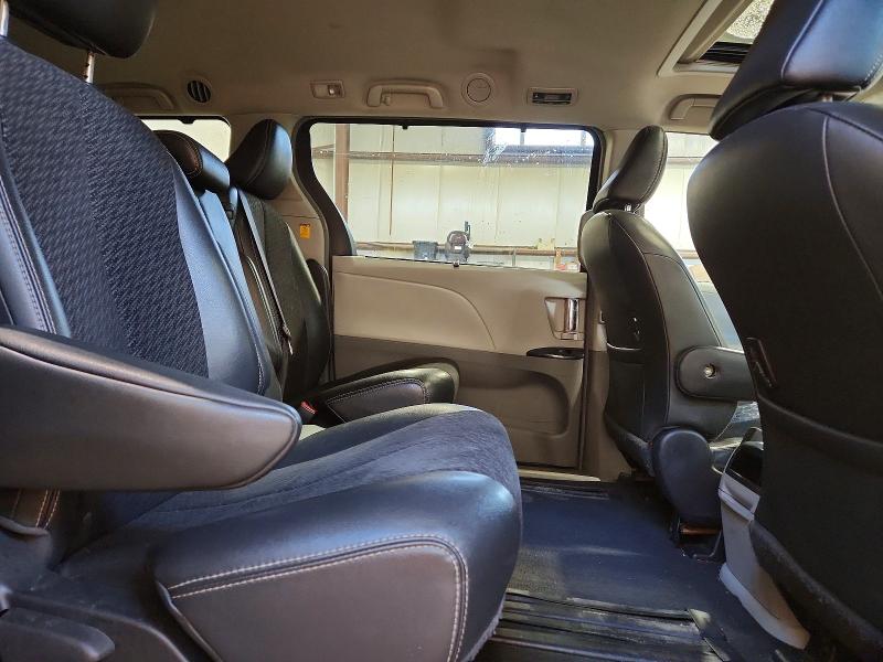 Aukcja sprzedaży 2011 Toyota Sienna Spo, vin: 5TDXK3DC4BS035140, numer aukcji: 74872415