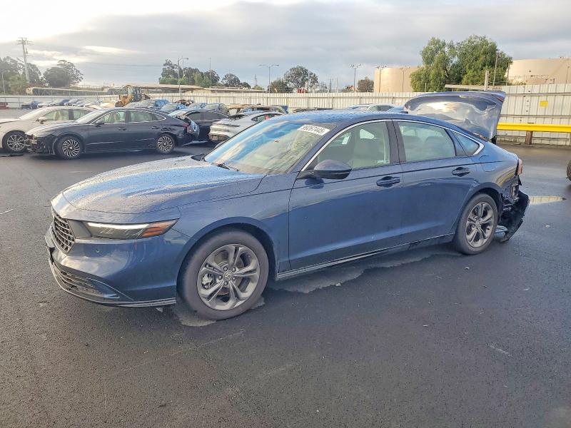 Продаж на аукціоні авто 2025 Honda Accord, vin: 1HGCY2F6XSA057382, номер лоту: 99267445
