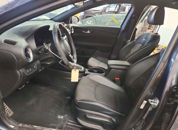 2023 Kia Forte მანქანა იყიდება აუქციონზე, vin: 3KPF54AD4PE664954, აუქციონის ნომერი: 73998295