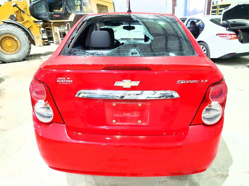 73682985 :رقم المزاد ، 1G1JC5SH2E4168288 vin ، 2014 Chevrolet Sonic مزاد بيع