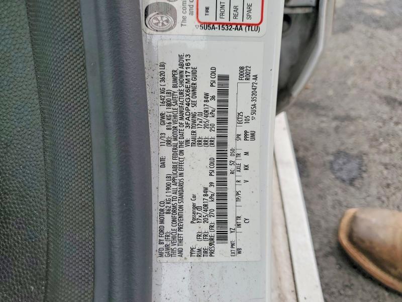 72626245 :رقم المزاد ، 3FADP4GX6EM171613 vin ، 2014 Ford Fiesta مزاد بيع