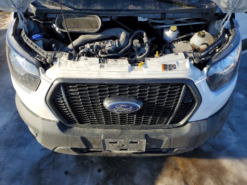 98043715 :رقم المزاد ، 1FTYE2C8XRKA37057 vin ، 2024 Ford Transit T- مزاد بيع