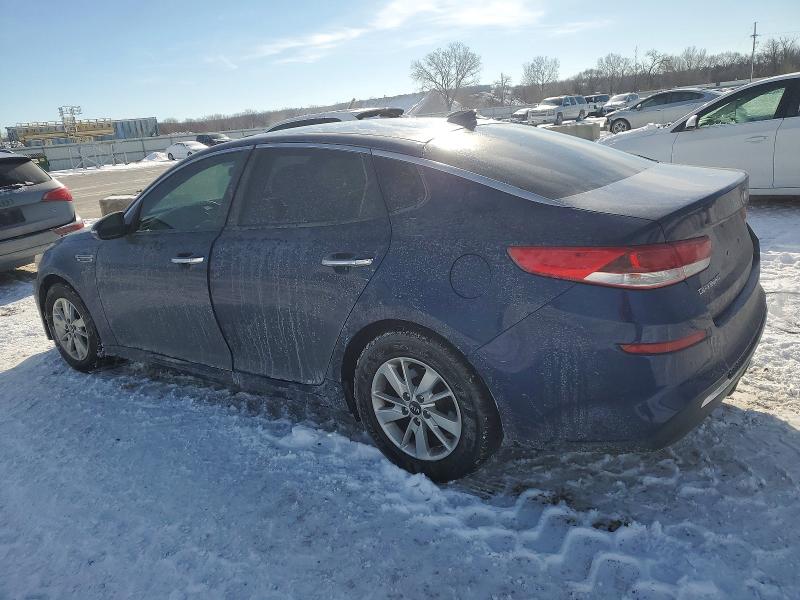 2019 Kia Optima მანქანა იყიდება აუქციონზე, vin: 5XXGT4L36KG279880, აუქციონის ნომერი: 74782445