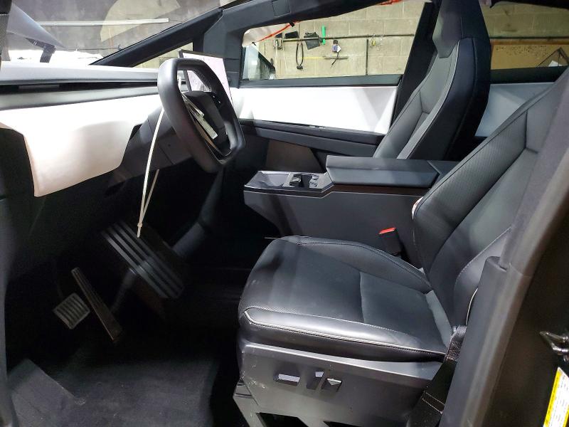 Продажа на аукционе авто 2024 Tesla Cybertruck, vin: 7G2CEHEDXRA003232, номер лота: 73001905