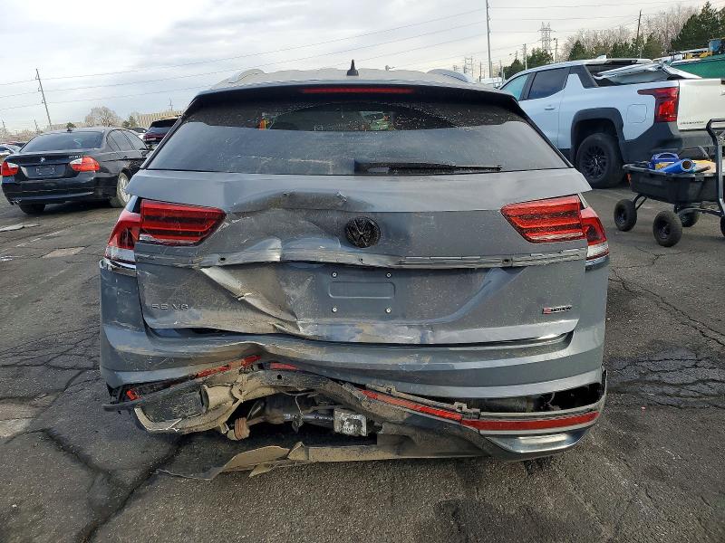 99872965 :رقم المزاد ، 1V2HE2CA9MC217487 vin ، 2021 Volkswagen Atlas Cross Sport مزاد بيع