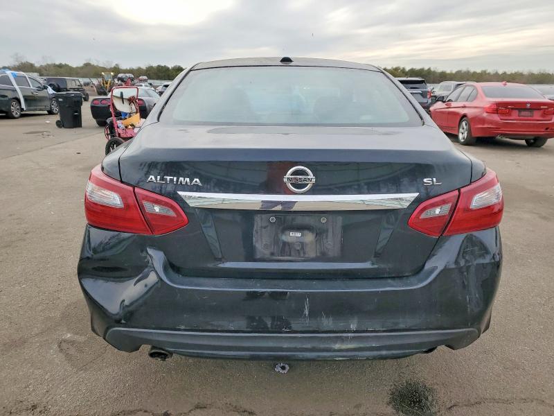 73967505 :رقم المزاد ، 1N4AL3AP0JC198836 vin ، 2018 Nissan Altima مزاد بيع