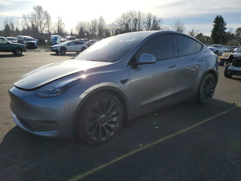 72241365 :رقم المزاد ، 7SAYGDEF1RF168976 vin ، 2024 Tesla Model Y مزاد بيع