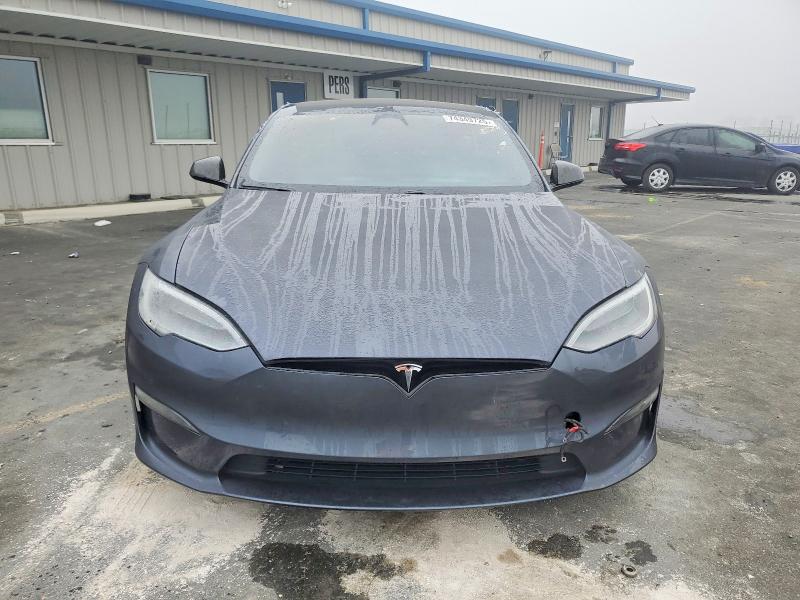 74349725 :رقم المزاد ، 5YJSA1E55MF449679 vin ، 2021 Tesla Model S مزاد بيع