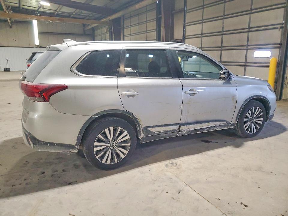 Продаж на аукціоні авто 2019 Mitsubishi Outlander, vin: JA4AZ3A35KJ000300, номер лоту: 74081535