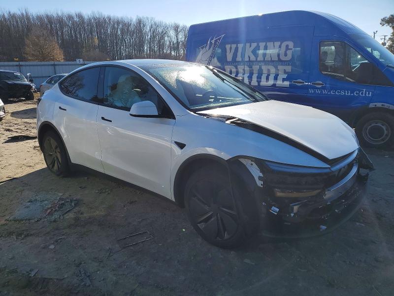 98376035 :رقم المزاد ، 7SAYGDED6TF433493 vin ، 2026 Tesla Model Y مزاد بيع