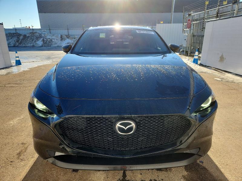 Продажа на аукционе авто 2022 Mazda 3 Premium, vin: JM1BPBMY8N1510565, номер лота: 73050125