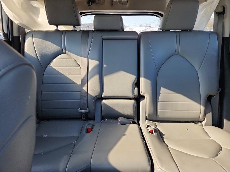 Продажа на аукционе авто 2022 Toyota Highlander, vin: 5TDGZRBH6NS204379, номер лота: 75069375