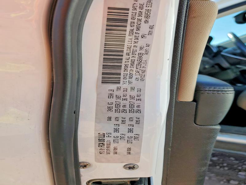 74704945 :رقم المزاد ، 1C4PJMCS9HW500439 vin ، 2017 Jeep Cherokee مزاد بيع