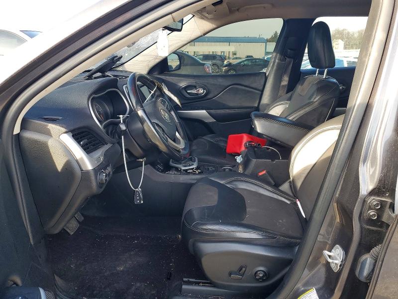 73604325 :رقم المزاد ، 1C4PJLLB5JD565008 vin ، 2018 Jeep Cherokee L مزاد بيع