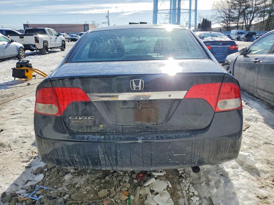 74435325 :رقم المزاد ، 2HGFA1F56BH504083 vin ، 2011 Honda Civic Lx مزاد بيع