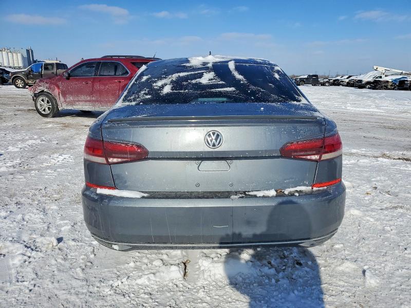 2021 Volkswagen Passat მანქანა იყიდება აუქციონზე, vin: 1VWSA7A3XMC013492, აუქციონის ნომერი: 72729375