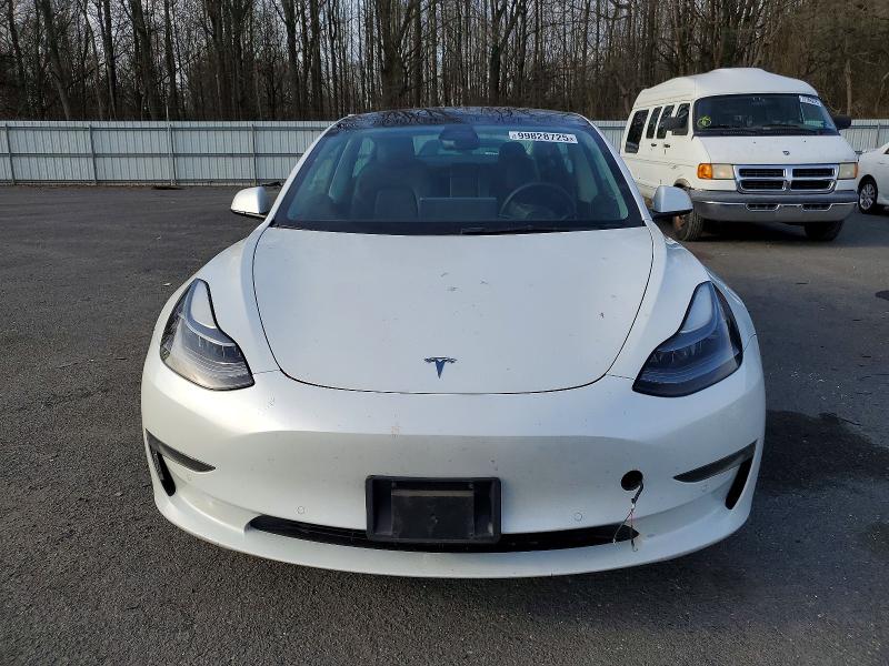 Продажа на аукционе авто 2022 Tesla Model 3, vin: 5YJ3E1EAXNF326953, номер лота: 99828725