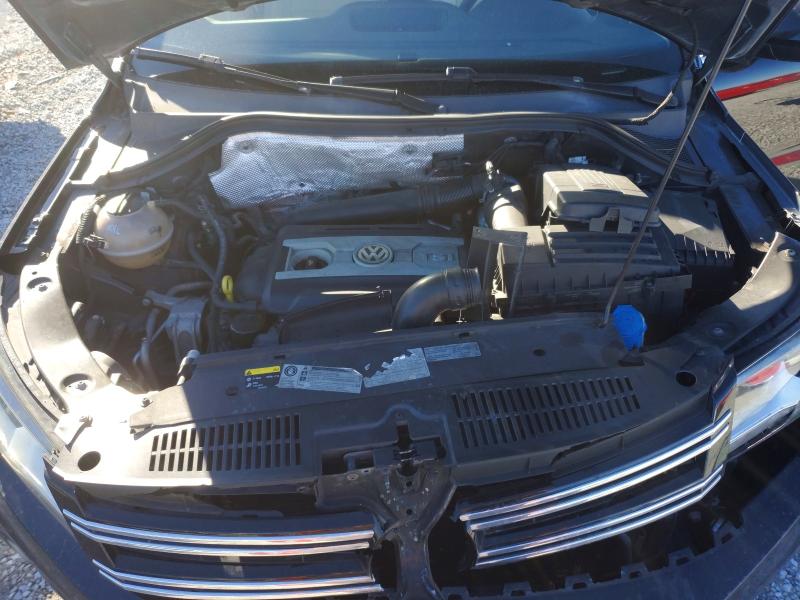 2014 Volkswagen Tiguan მანქანა იყიდება აუქციონზე, vin: WVGAV3AXXEW564273, აუქციონის ნომერი: 74191365