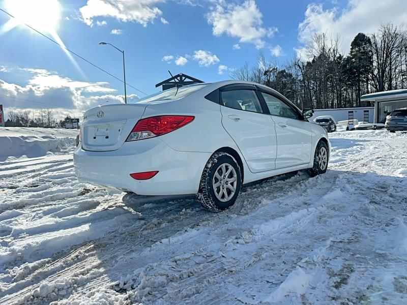 Продажа на аукционе авто 2014 Hyundai Accent Gls, vin: KMHCT4AE6EU658164, номер лота: 74759575