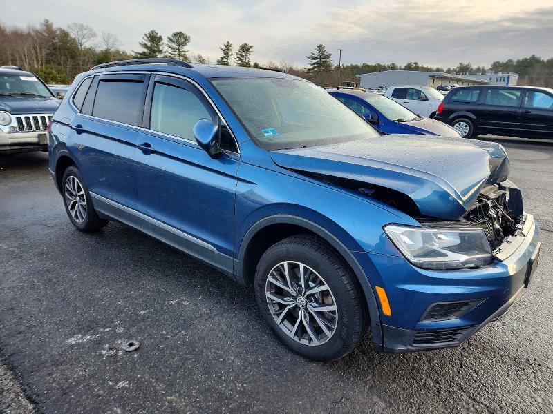 73052935 :رقم المزاد ، 3VV2B7AX1LM001524 vin ، 2020 Volkswagen Tiguan مزاد بيع
