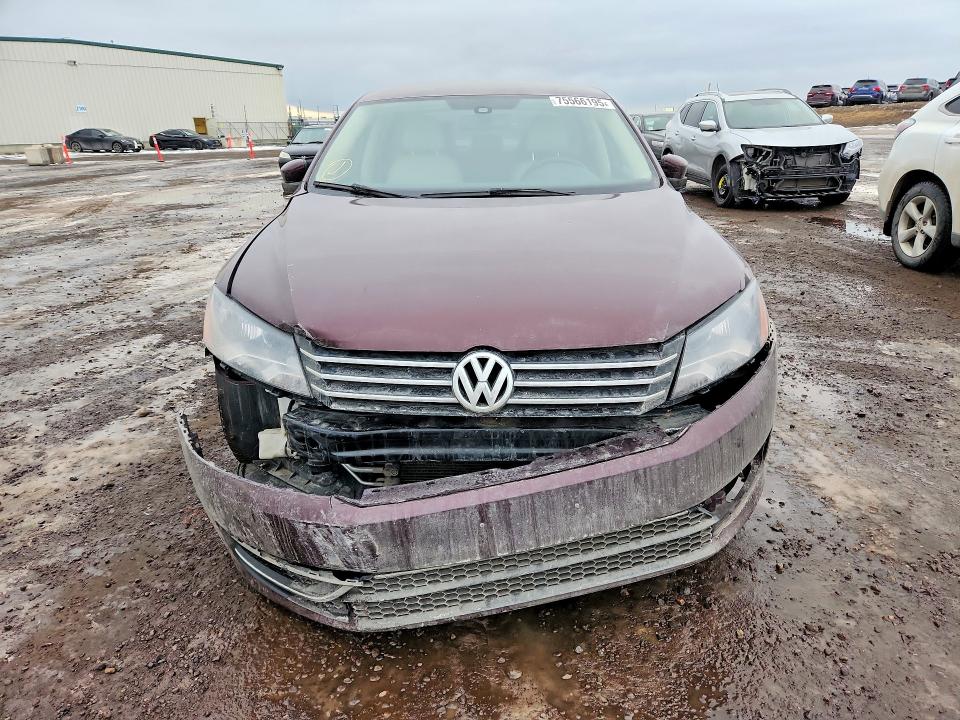 Продажа на аукционе авто 2013 Volkswagen Passat, vin: 1VWBH7A32DC027074, номер лота: 75566195