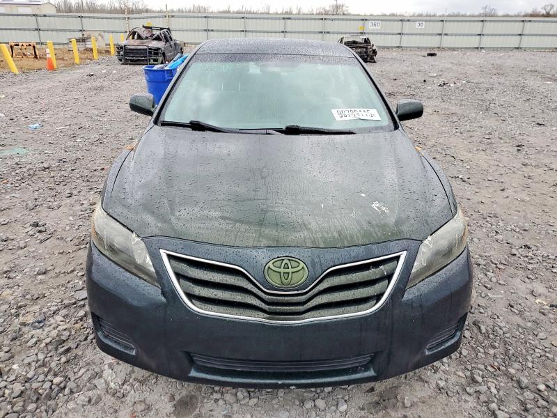 2010 Toyota Camry მანქანა იყიდება აუქციონზე, vin: 4T1BF3EK2AU552320, აუქციონის ნომერი: 99789115
