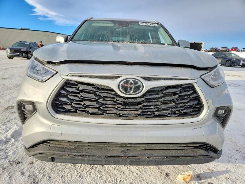 Продажа на аукционе авто 2023 Toyota Highlander, vin: 5TDKDRBH9PS503571, номер лота: 97481795