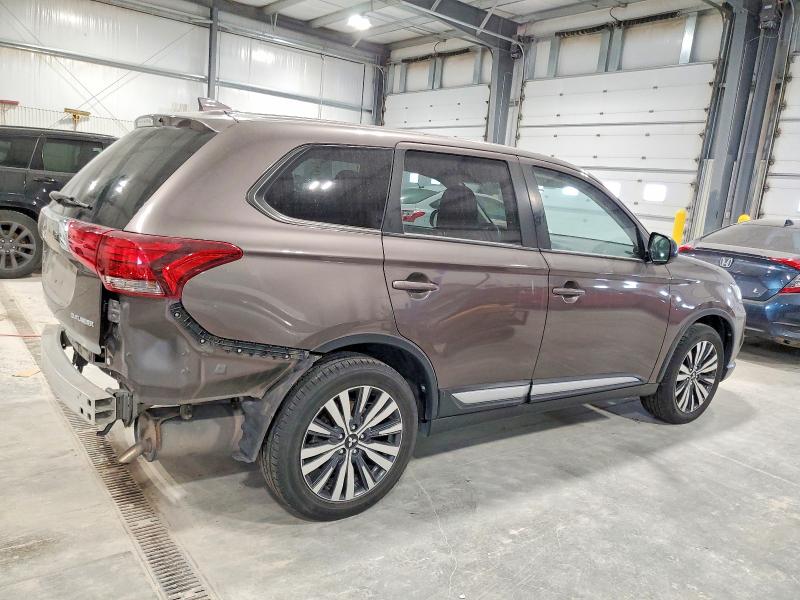 Продаж на аукціоні авто 2019 Mitsubishi Outlander, vin: JA4AD2A31KZ055899, номер лоту: 73114585