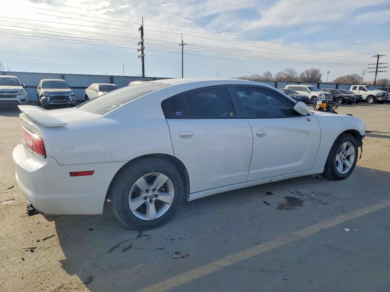 75195245 :رقم المزاد ، 2C3CDXBG2EH217478 vin ، 2014 Dodge Charger مزاد بيع