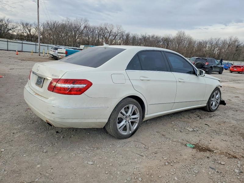 Продаж на аукціоні авто 2011 Mercedes-benz E, vin: WDDHF8HB2BA514926, номер лоту: 72202175