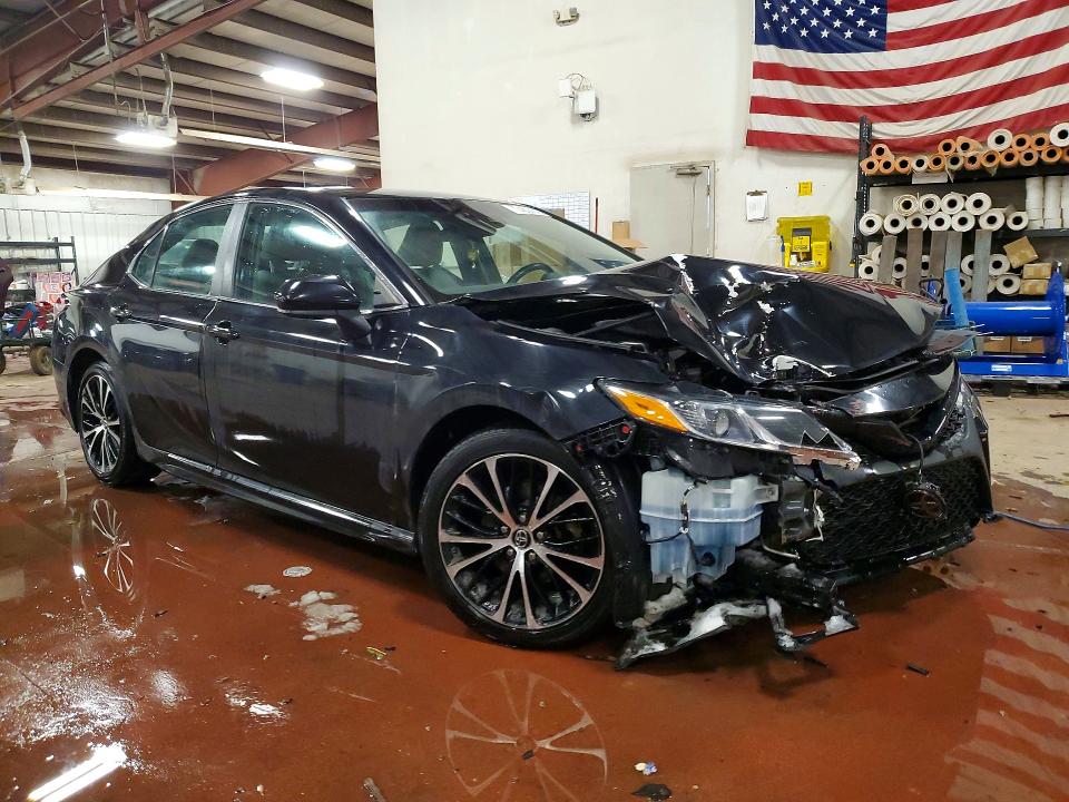 2020 Toyota Camry მანქანა იყიდება აუქციონზე, vin: 4T1G11AK8LU329684, აუქციონის ნომერი: 74304015
