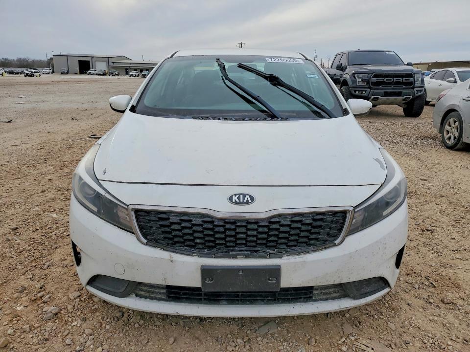 72255655 :رقم المزاد ، 3KPFK4A77HE066488 vin ، 2017 Kia Forte مزاد بيع