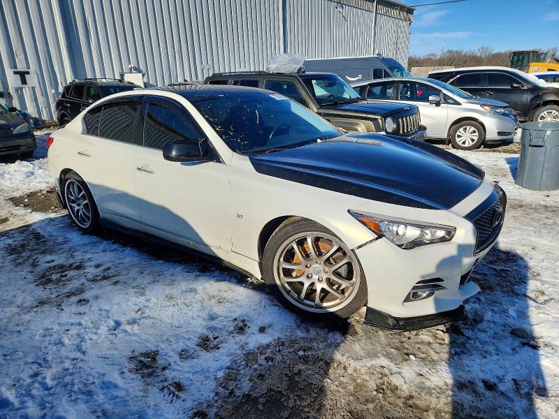 Auction sale of the 2015 Infiniti Q50, vin: JN1BV7AP4FM330551, lot number: 72804705