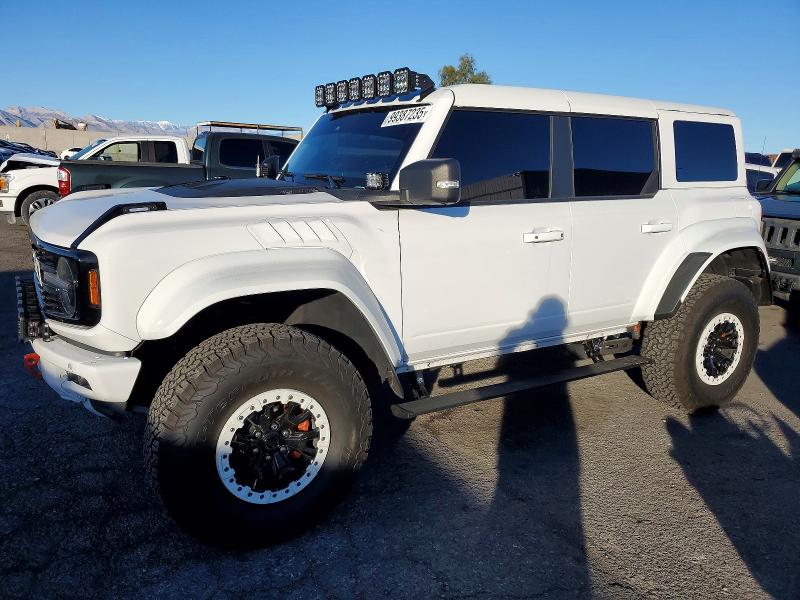 Продаж на аукціоні авто 2024 Ford Bronco, vin: 1FMEE0RR2RLA27085, номер лоту: 99387235