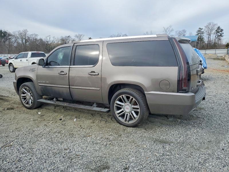 98876355 :رقم المزاد ، 1GYS3JEF8DR172260 vin ، 2013 Cadillac Escalade مزاد بيع
